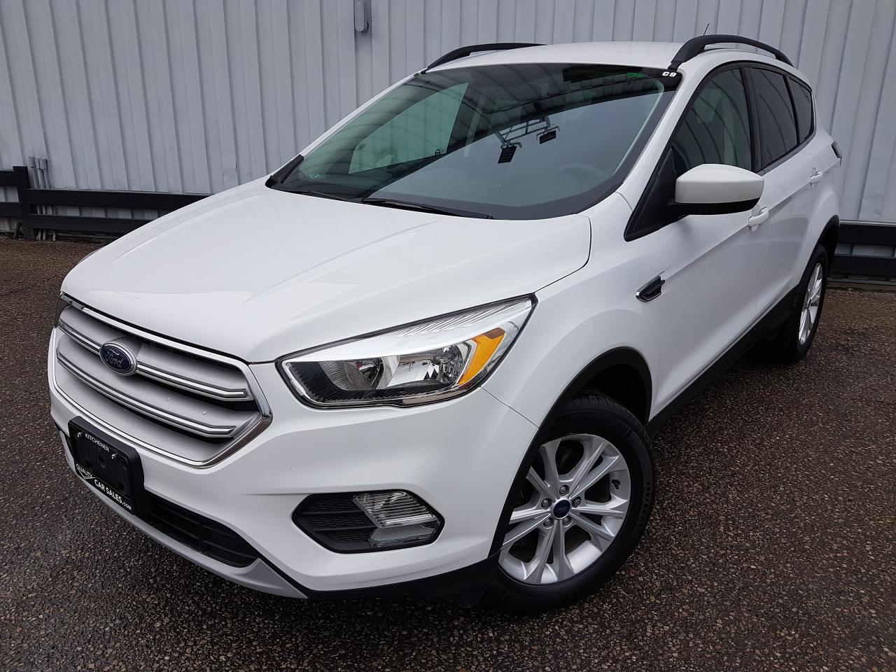 Used 2017 Ford Escape SE 4WD *Heated Seats* for sale in Kitchener, ON