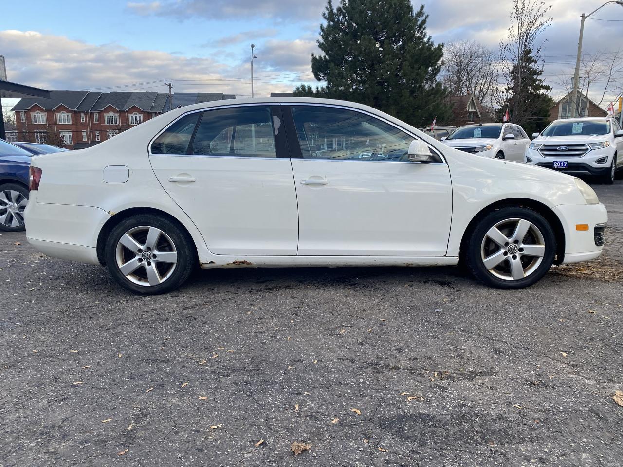 2008 Volkswagen Jetta AS IS Special/Automatic/Leather/Sunroof - Photo #5