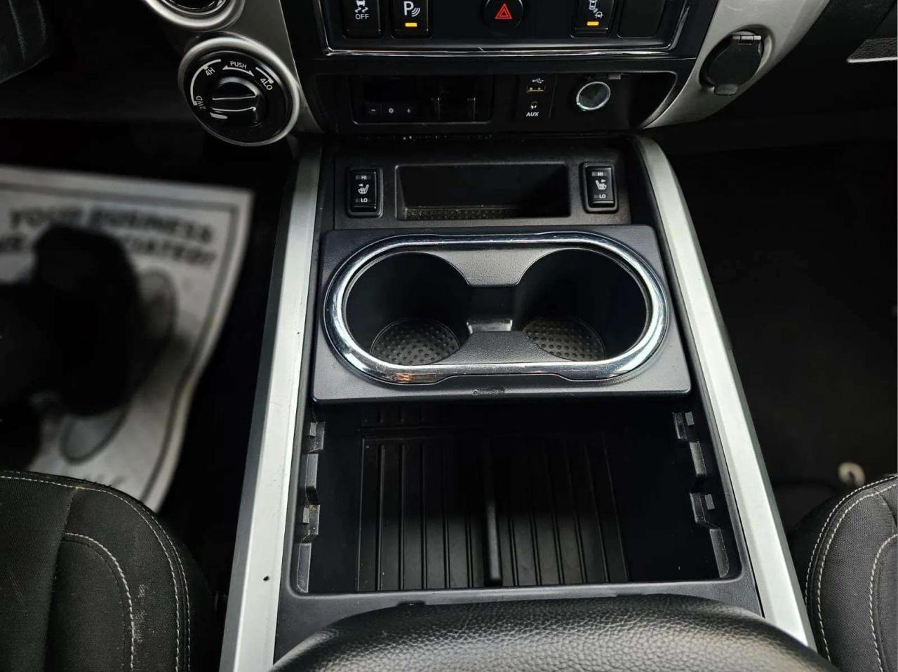 2017 Nissan Titan 4WD Crew Cab SV - Photo #17