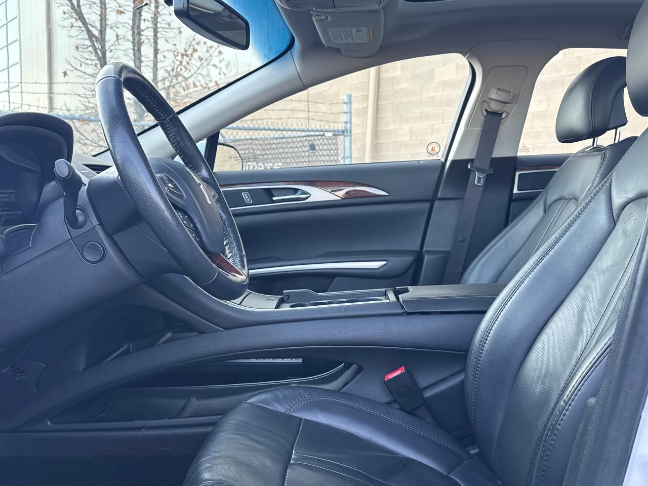 2014 Lincoln MKZ Hybrid **DEALER SERVICED** - Photo #30