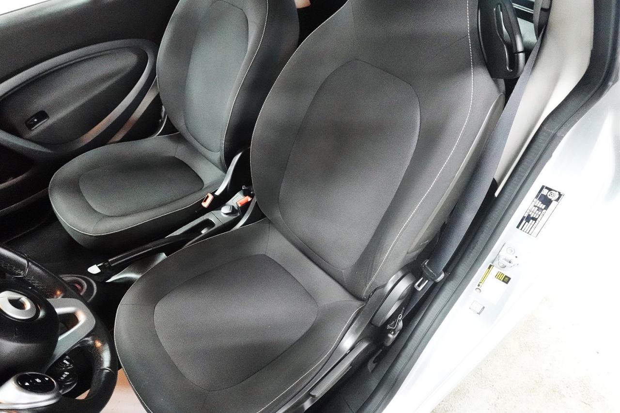 2016 Smart fortwo PASSION,ONE OWNER,LOW KM,DEALER MAINTAIN,0 CLAIM - Photo #15