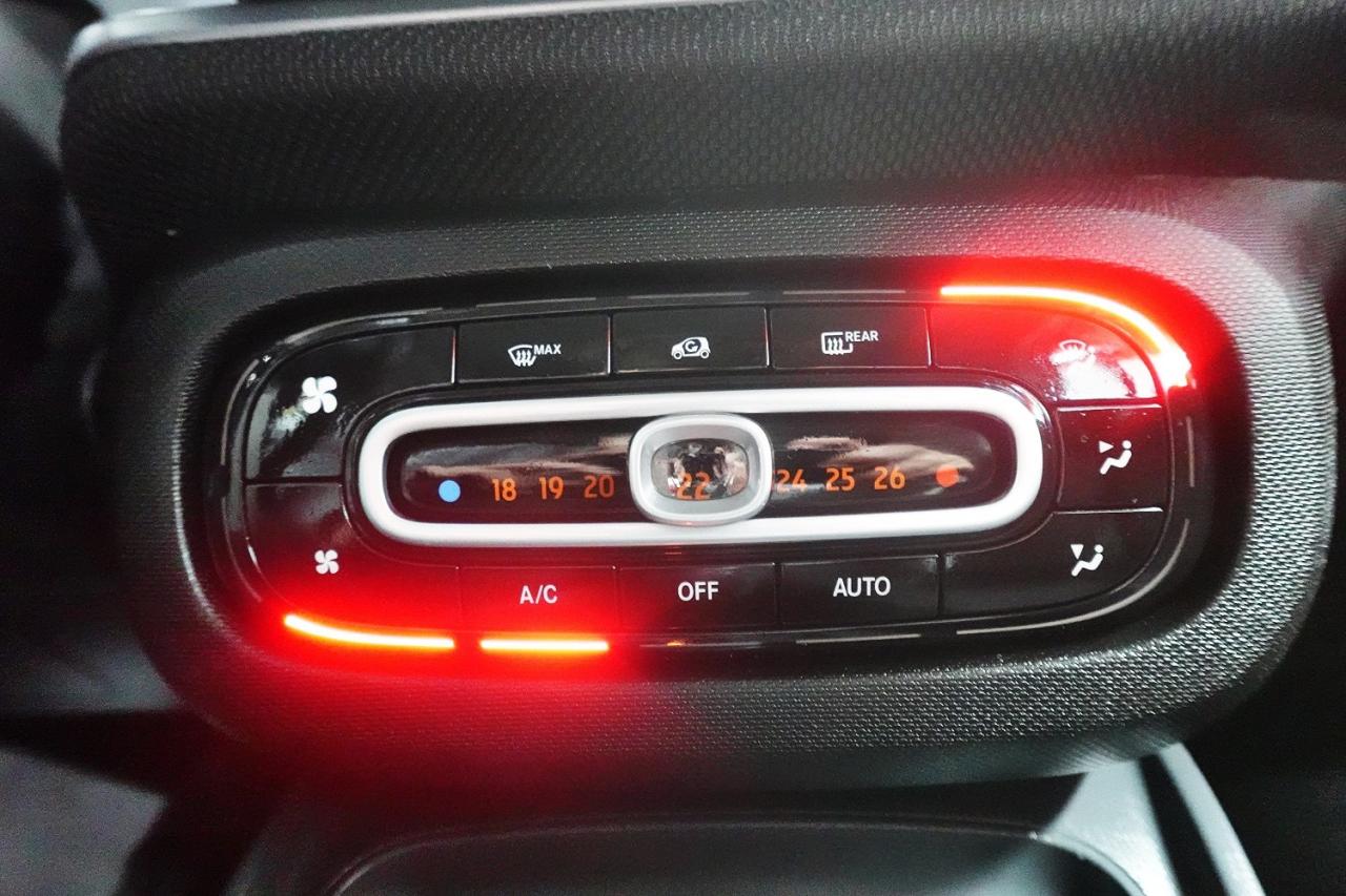 2016 Smart fortwo PASSION,ONE OWNER,LOW KM,DEALER MAINTAIN,0 CLAIM - Photo #19