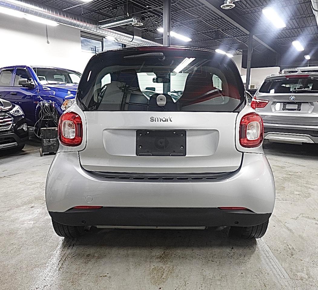 2016 Smart fortwo PASSION,ONE OWNER,LOW KM,DEALER MAINTAIN,0 CLAIM - Photo #5