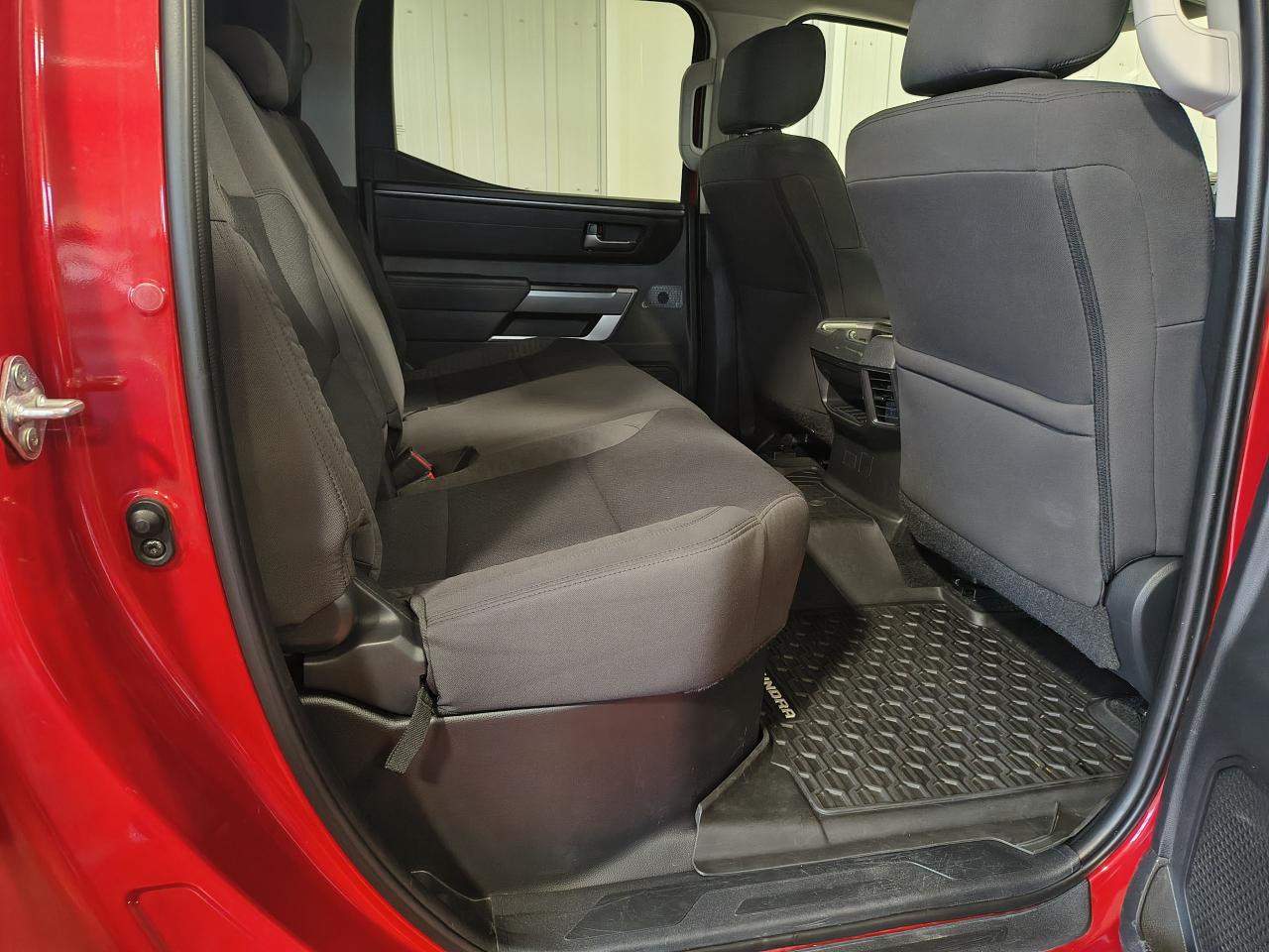 2022 Toyota Tundra 4x4 Crewmax TRD Sport Photo0