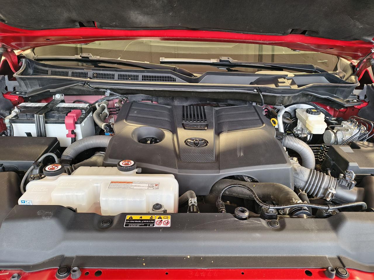 2022 Toyota Tundra 4x4 Crewmax TRD Sport Photo0