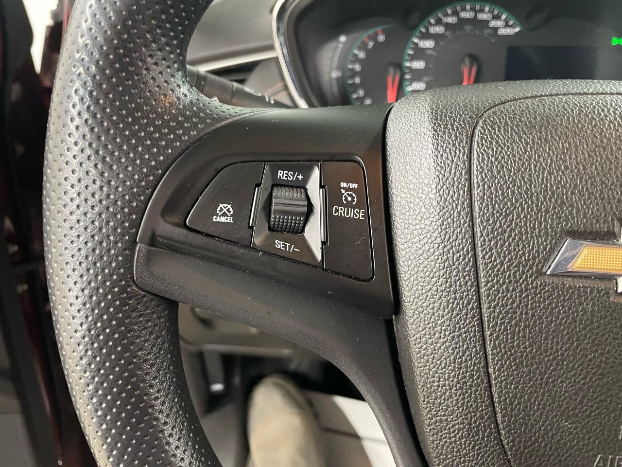 2017 Chevrolet Trax LT Photo36