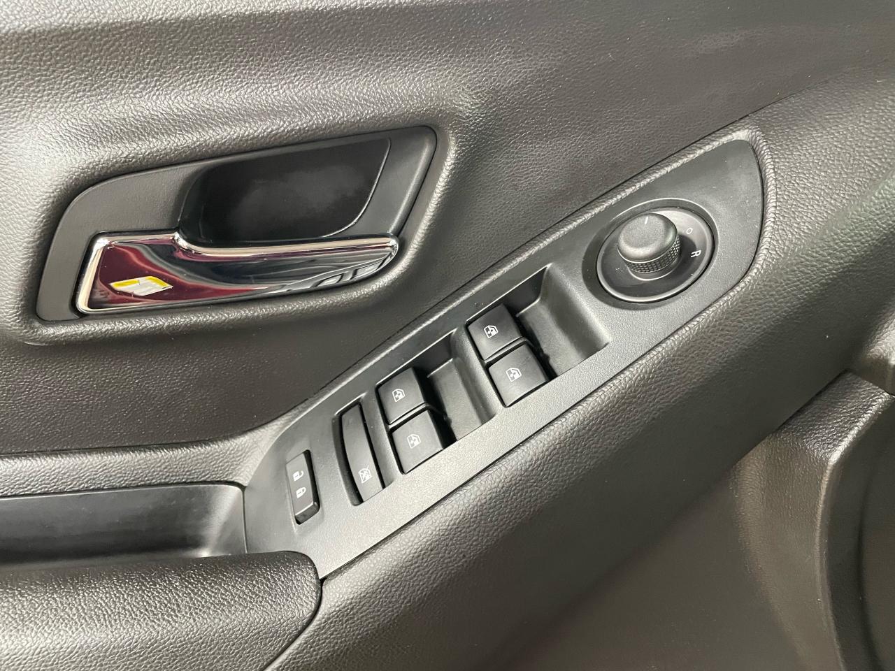 2017 Chevrolet Trax LT Photo33