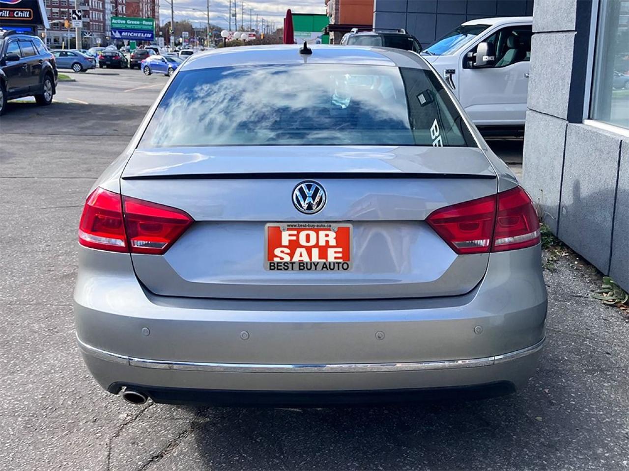 2012 Volkswagen Passat TDI|HIGHLINE|NAVI|LEATHER|SUNROOF|18in ALLOYS Photo4