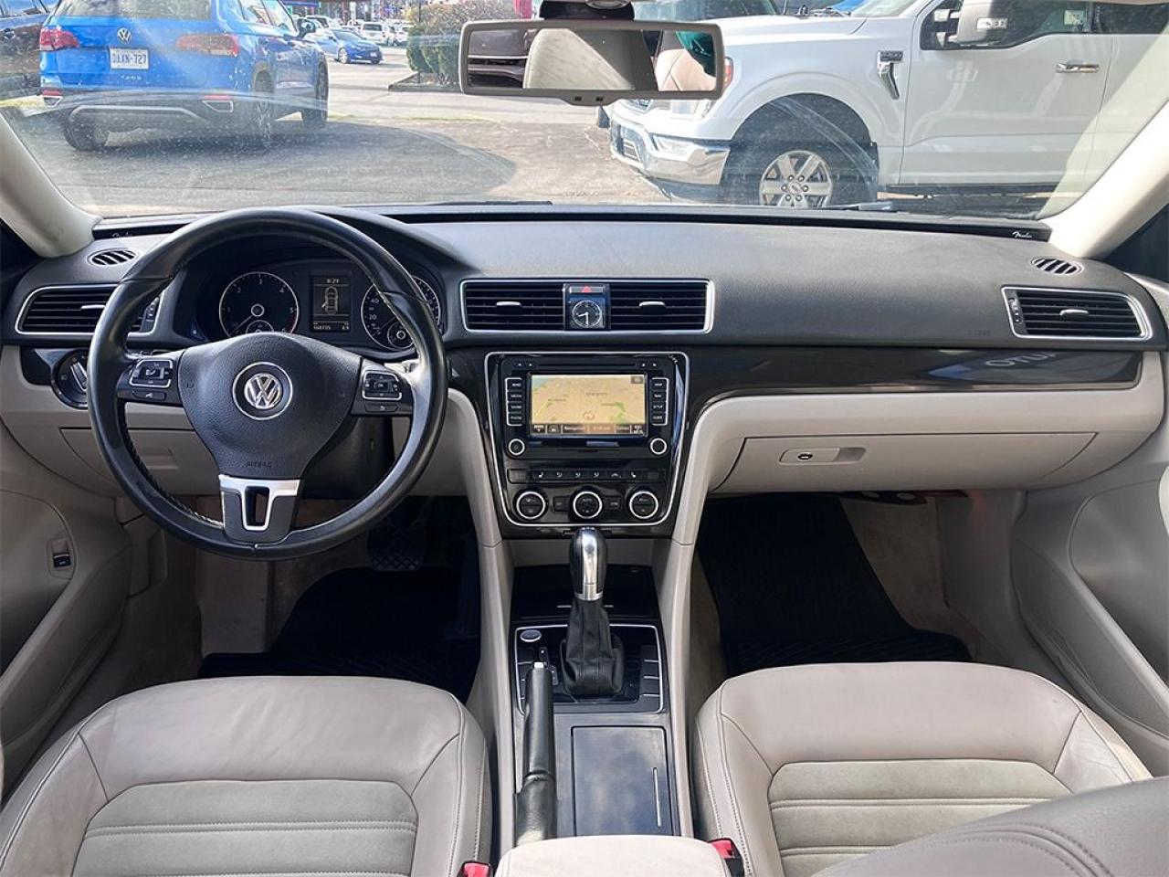 2012 Volkswagen Passat TDI|HIGHLINE|NAVI|LEATHER|SUNROOF|18in ALLOYS Photo