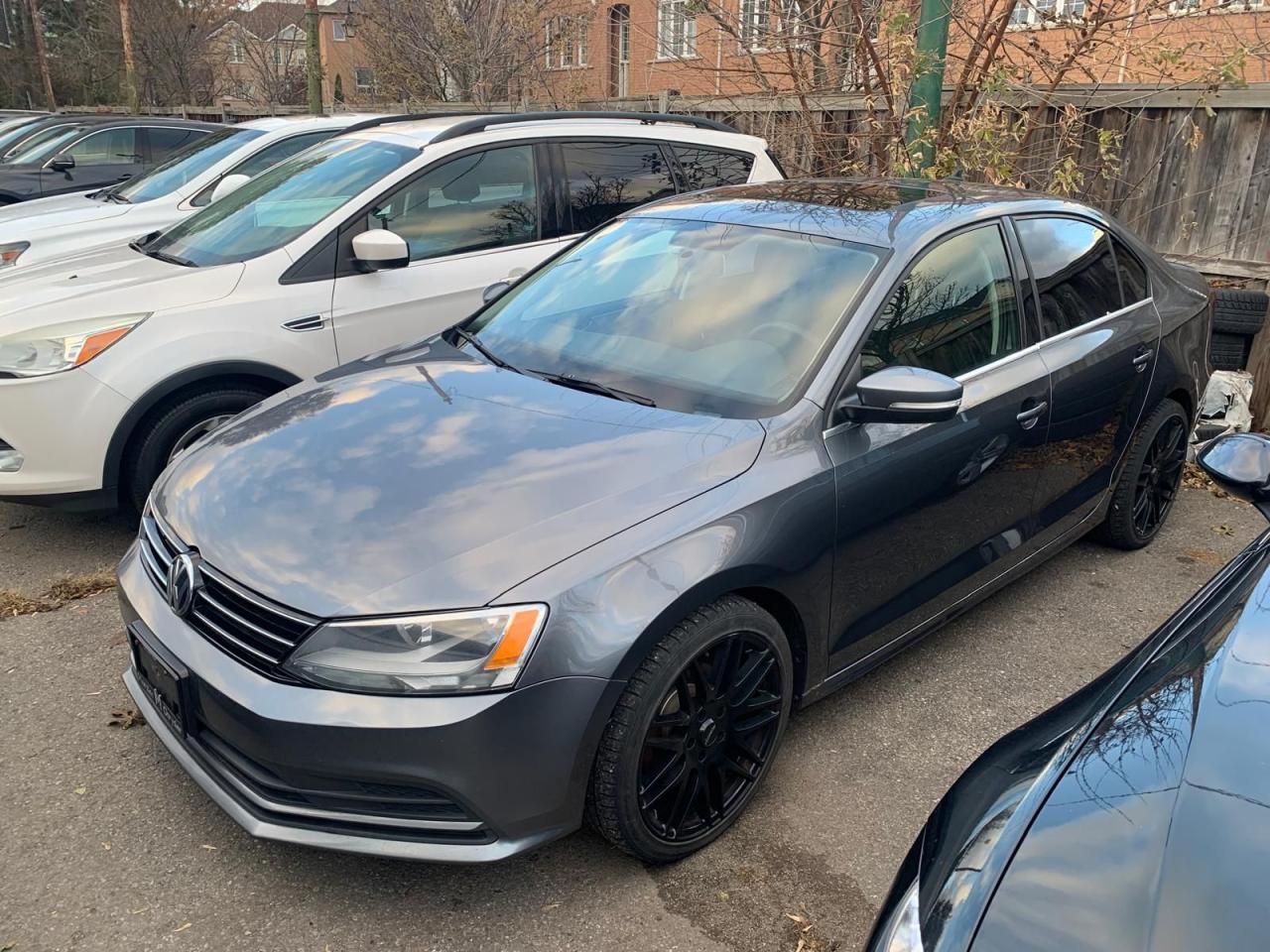 Used 2015 Volkswagen Jetta Trendline+/ REAR CAM / SUNROOF /  HEATED SEATS / for sale in Scarborough, ON