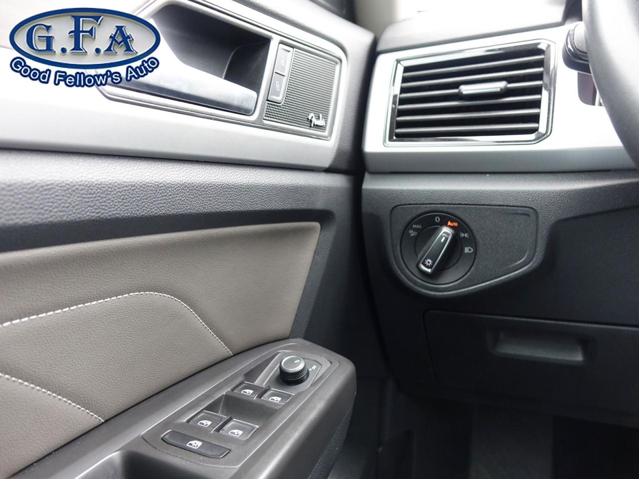 2022 Volkswagen Atlas HIGHLINE MODEL, AWD, 7 PASSENGER, LEATHER SEATS, P Photo21