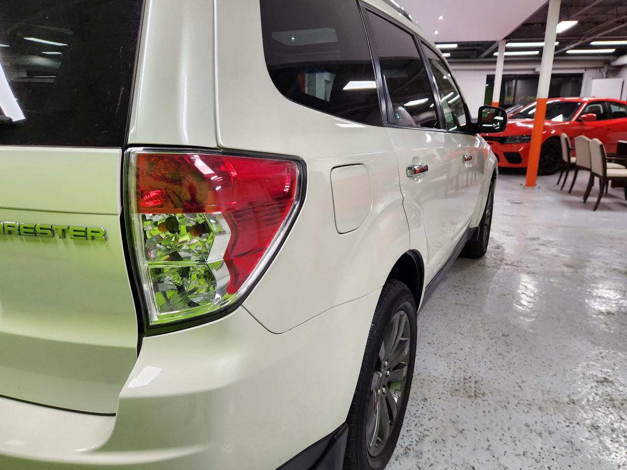 2013 Subaru Forester X Convenience SUNROOF H-TED SEATS LOW KMS - Photo #9