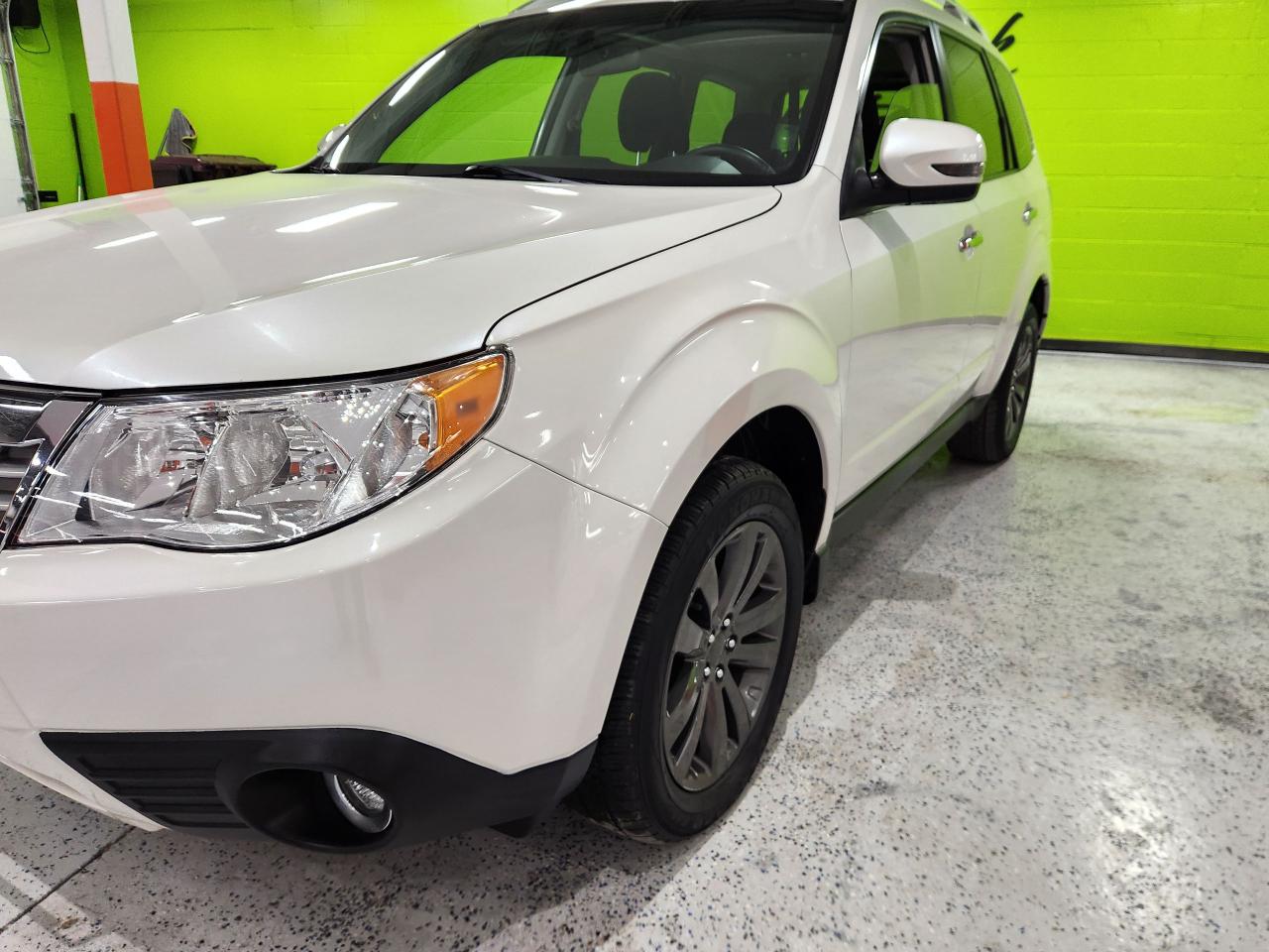 2013 Subaru Forester X Convenience SUNROOF H-TED SEATS LOW KMS - Photo #15