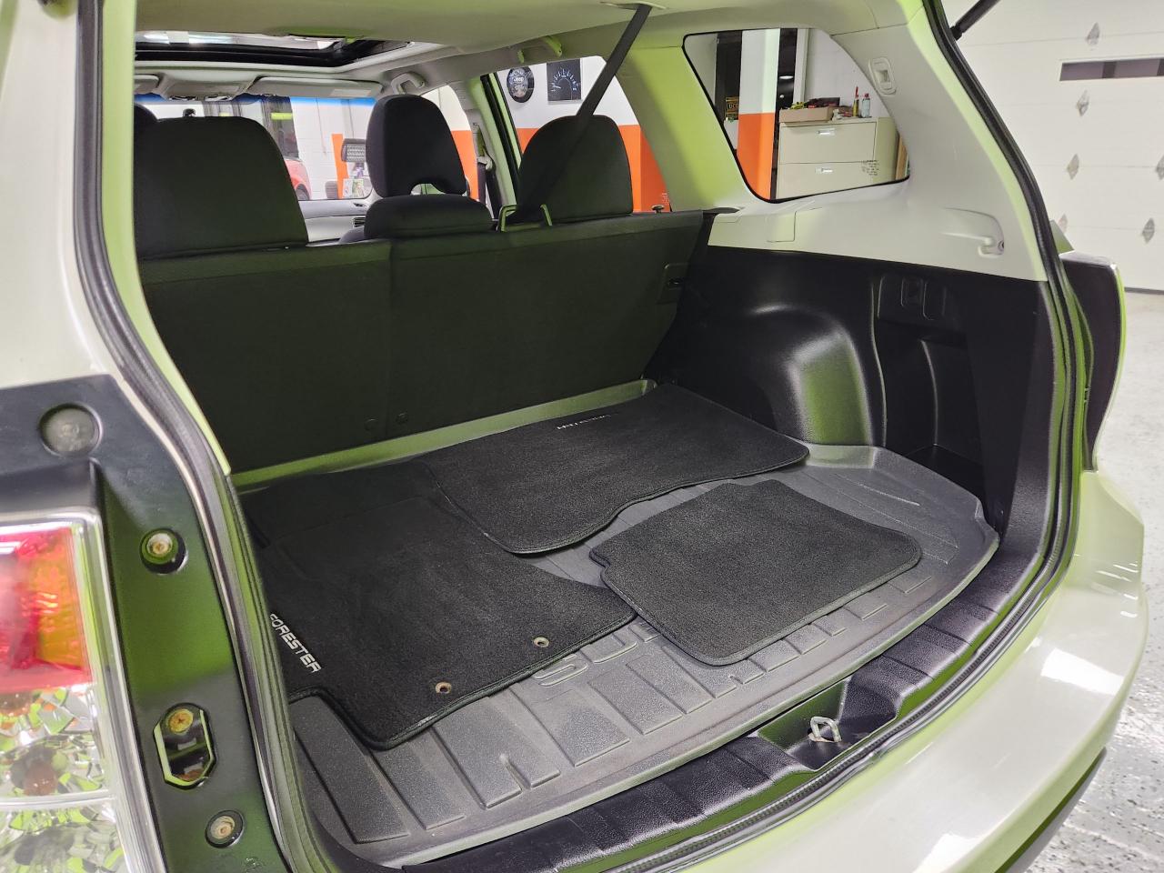 2013 Subaru Forester X Convenience SUNROOF H-TED SEATS LOW KMS - Photo #18