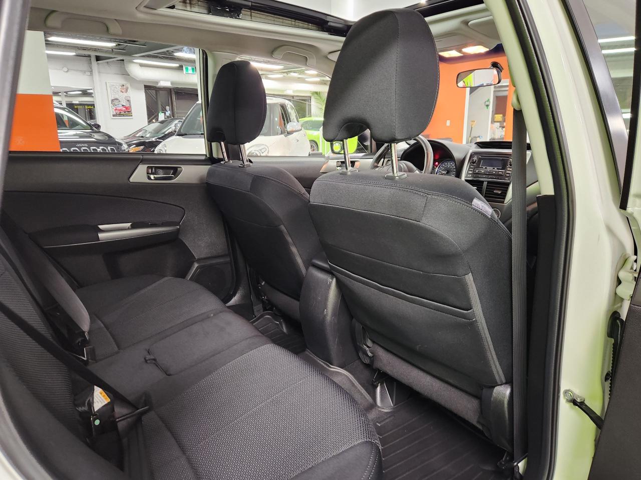 2013 Subaru Forester X Convenience SUNROOF H-TED SEATS LOW KMS - Photo #29