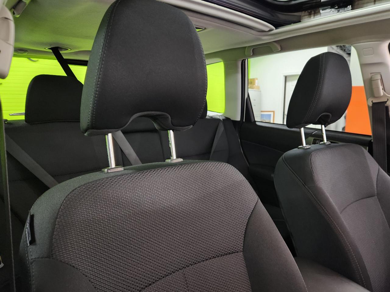 2013 Subaru Forester X Convenience SUNROOF H-TED SEATS LOW KMS - Photo #28