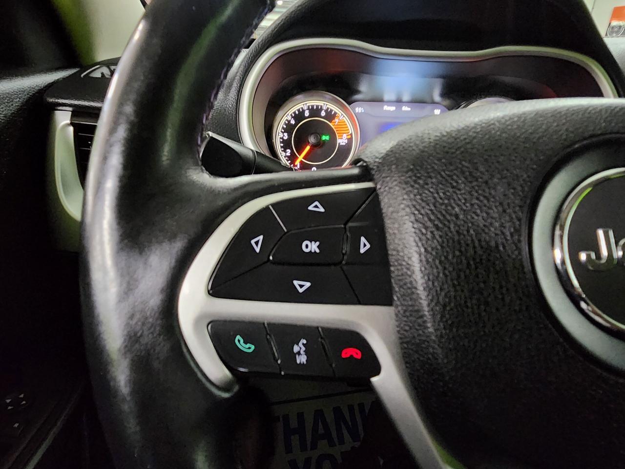 2016 Jeep Cherokee Trailhawk 4X4 HEATED SEATS COLD WEATHER GROUP - Photo #36