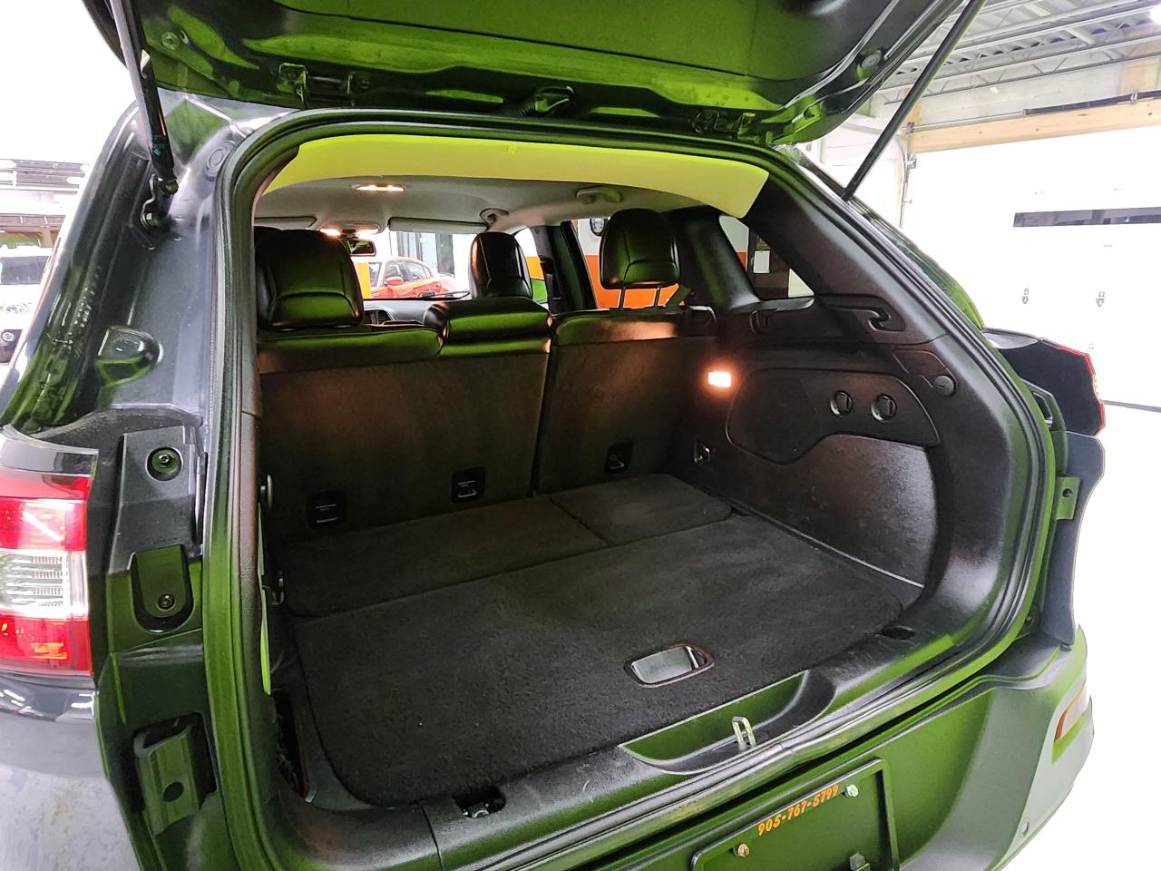 2016 Jeep Cherokee Trailhawk 4X4 HEATED SEATS COLD WEATHER GROUP - Photo #20