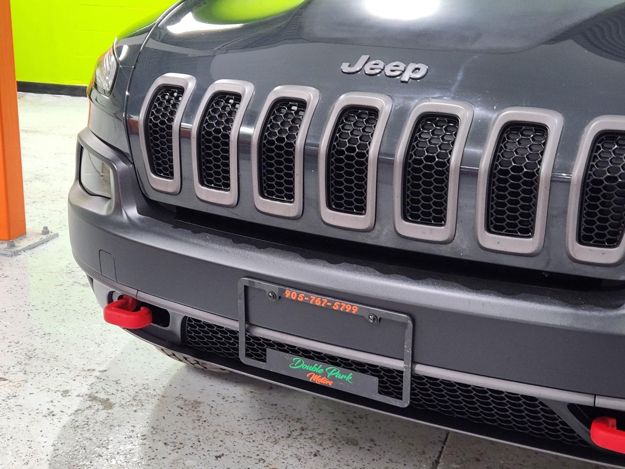 2016 Jeep Cherokee Trailhawk 4X4 HEATED SEATS COLD WEATHER GROUP - Photo #5