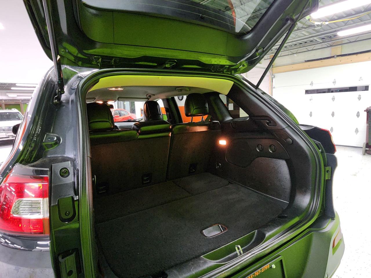 2016 Jeep Cherokee Trailhawk 4X4 HEATED SEATS COLD WEATHER GROUP - Photo #22