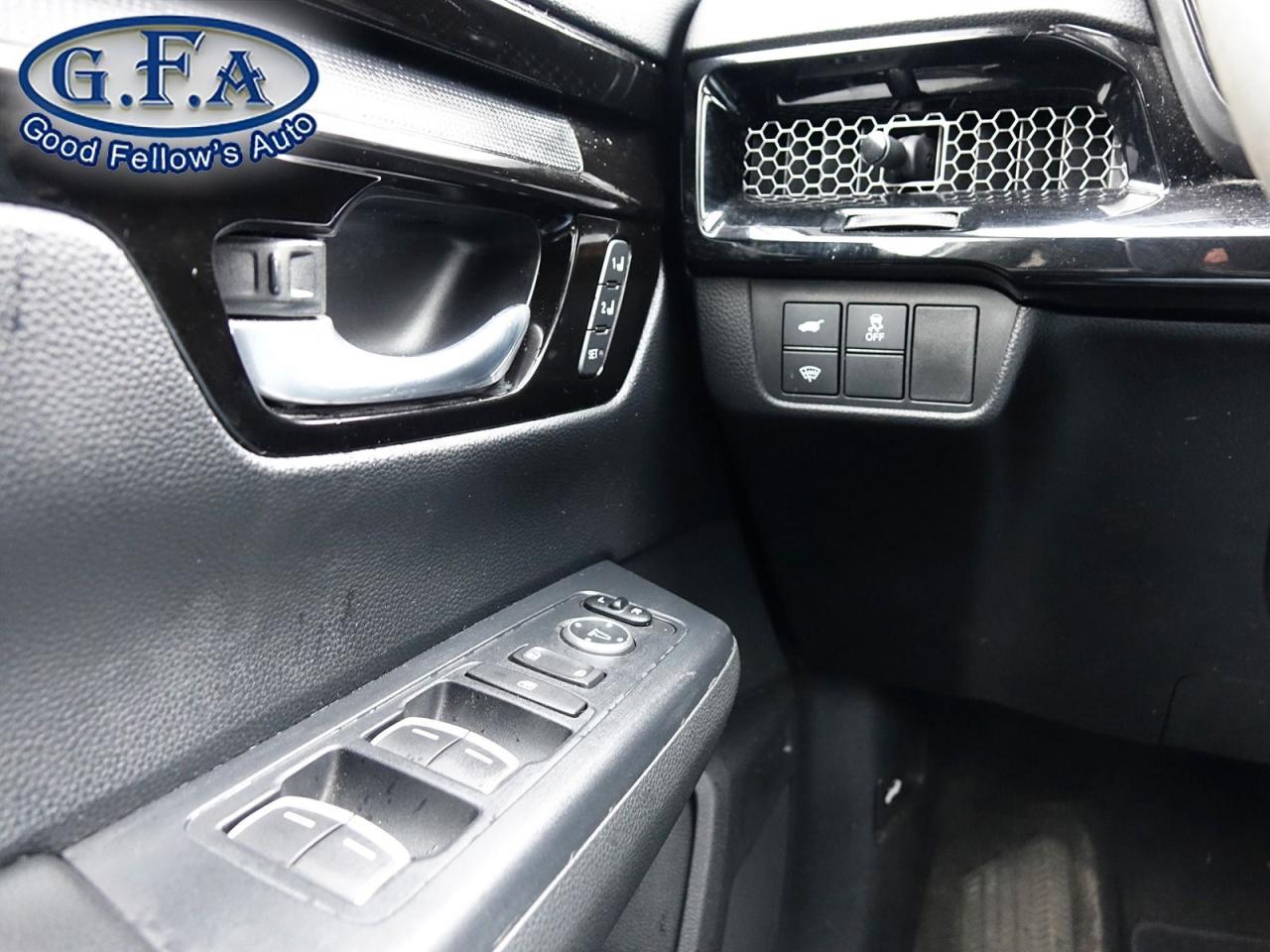 2023 Honda CR-V TOURING MODEL, AWD, LEATHER SEATS, SUNROOF, NAVIGA - Photo #20