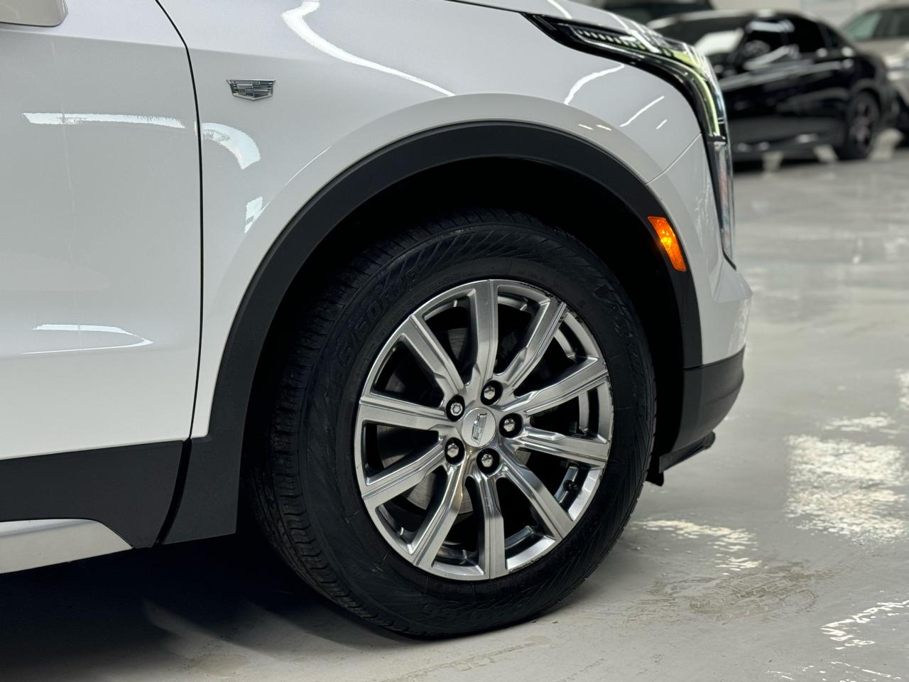 2019 Cadillac XT4 AWD|PREMIUM LUXURY|CARPLAY|BACKUP|BSM| - Photo #3