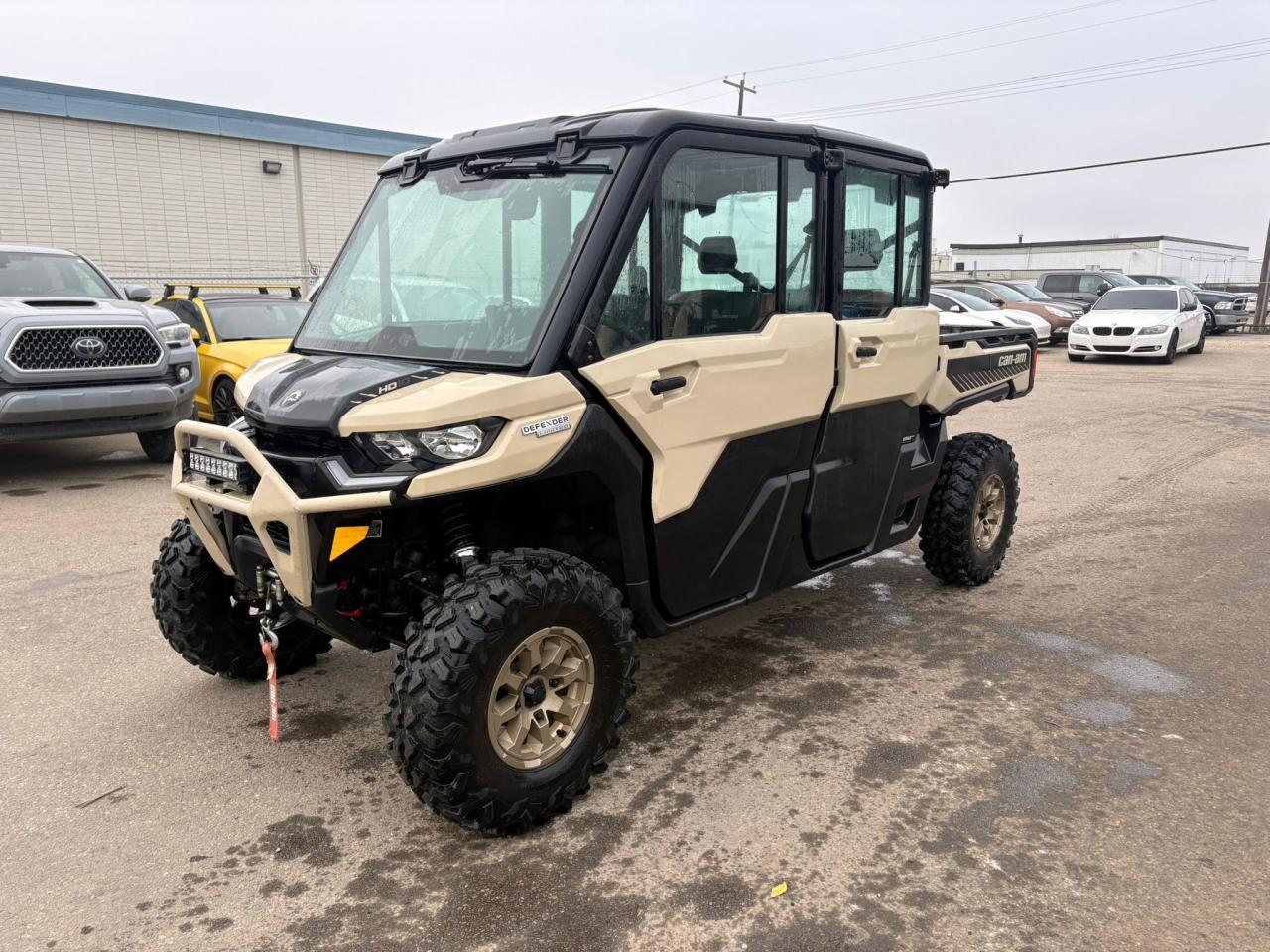 2024 Can-Am Defender HD10 