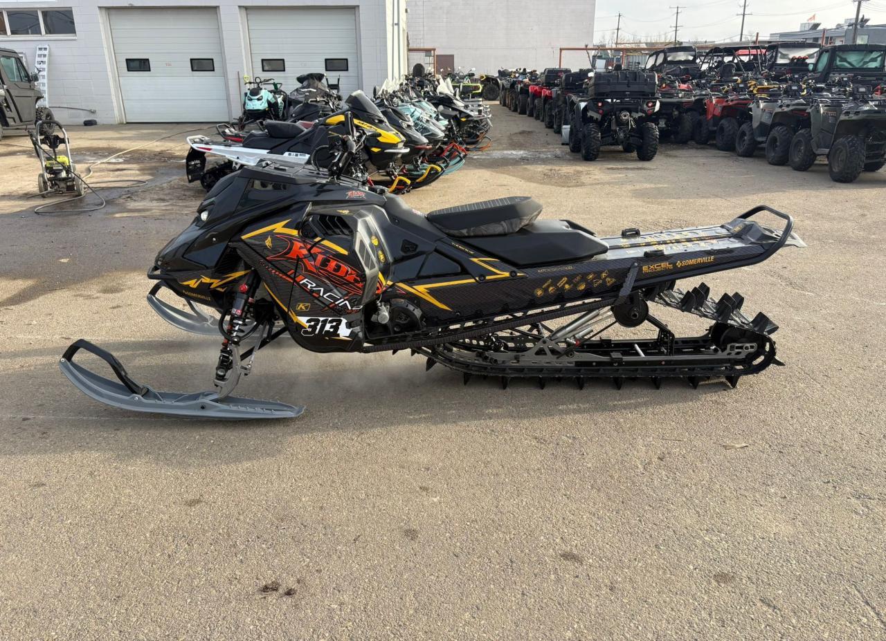 2025 Ski-Doo Freeride 850 E-TEC Turbo R 154  - Photo #2
