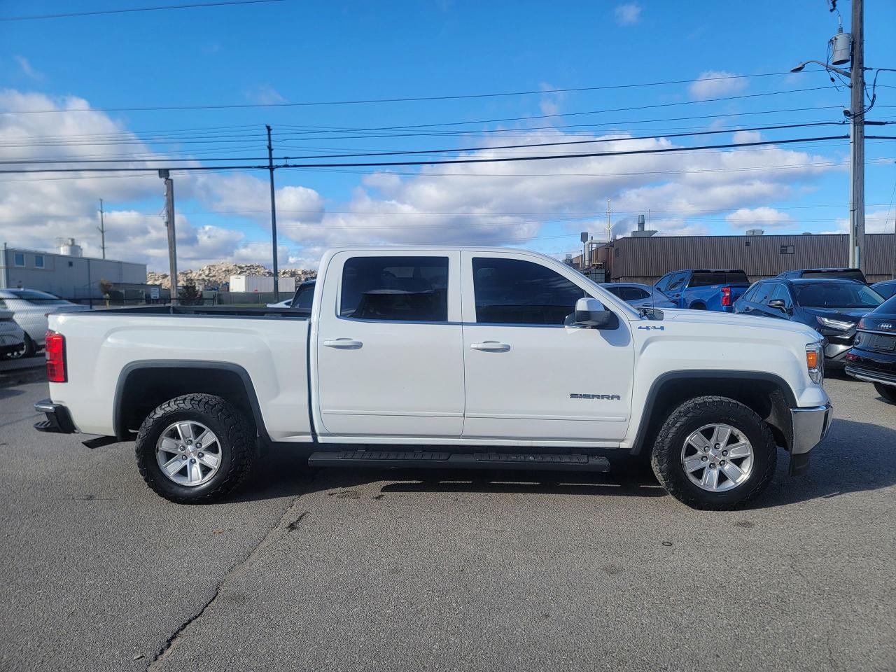 2014 GMC Sierra 1500 SLE Photo
