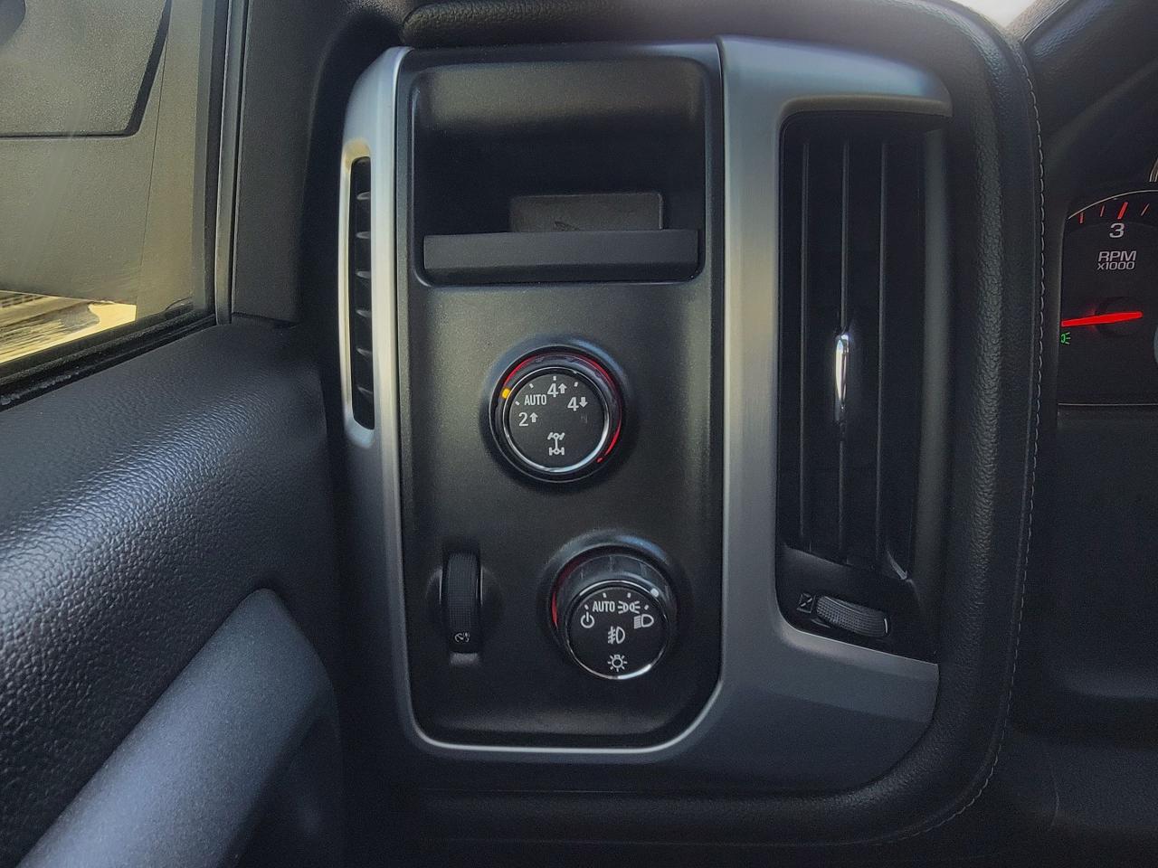 2014 GMC Sierra 1500 SLE - Photo #19