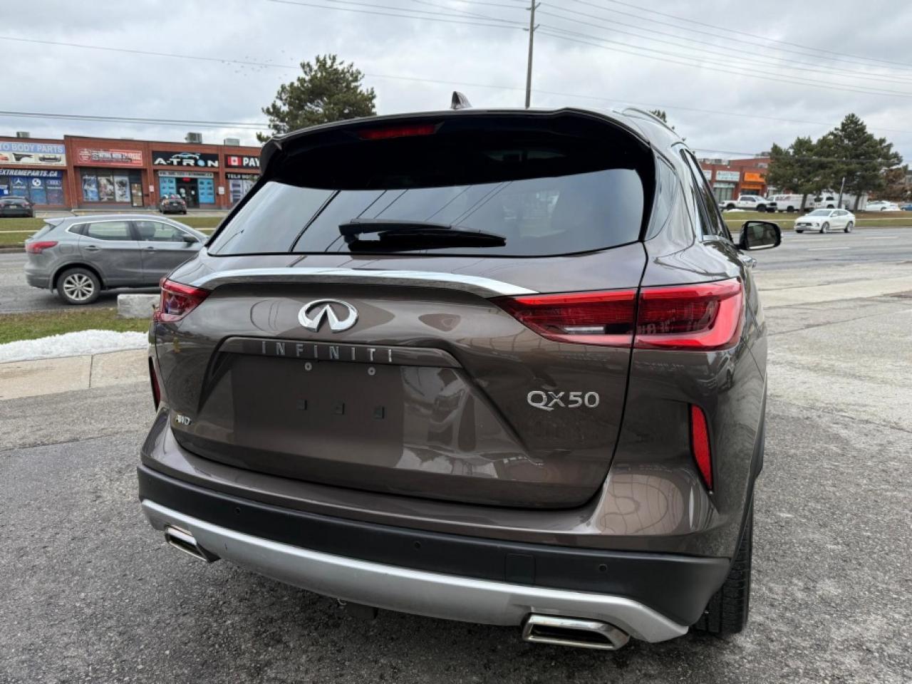 2019 Infiniti QX50 ESSENTIAL/ PANORAMIC ROOF / NAVI / CAMERAS / BOSE - Photo #5