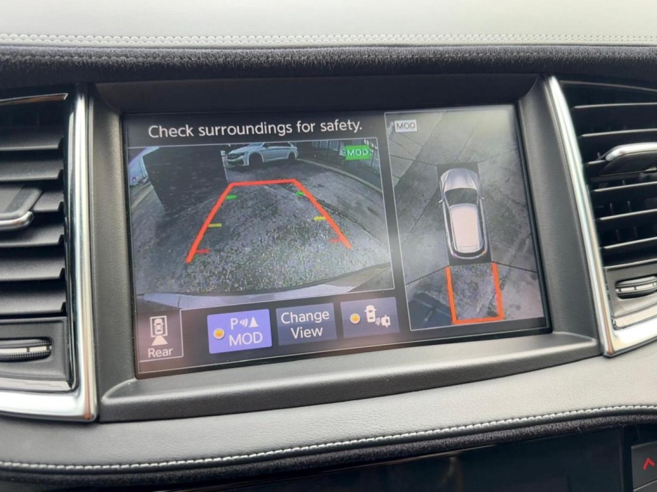 2019 Infiniti QX50 ESSENTIAL/ PANORAMIC ROOF / NAVI / CAMERAS / BOSE - Photo #17