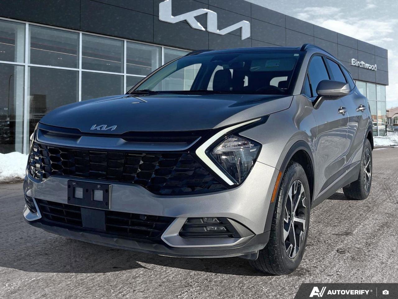 Used 2023 Kia Sportage EX Clean CARFAX | Local | BackUp Cam for sale in Winnipeg, MB