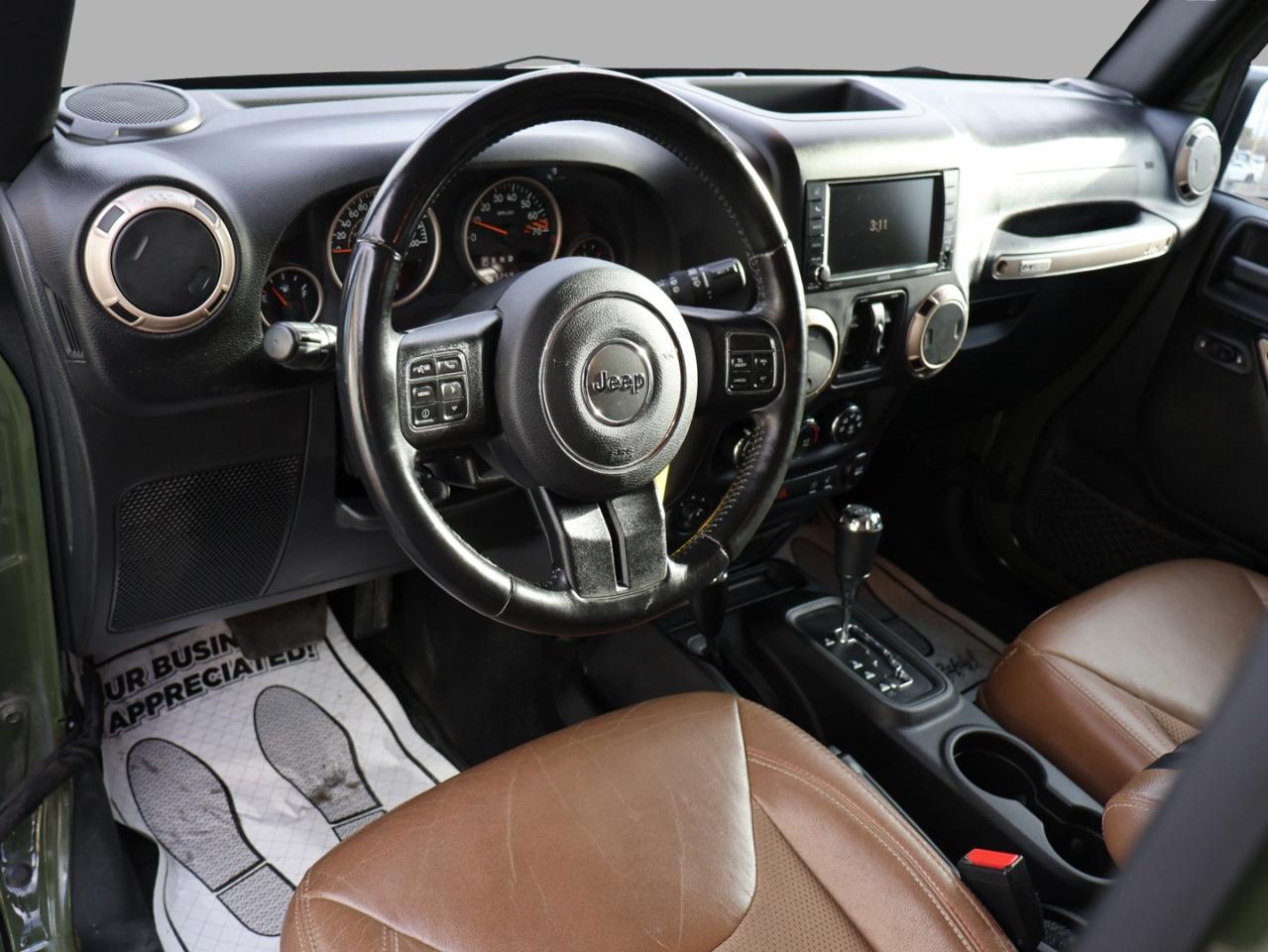 2016 Jeep Wrangler V6 UNLIMITED 75 ANNIVERSARY 4WD CERTIFIED *ACCIDENT FREE* NAV BLUETOOTH HEATED LEATHER CRUISE ALLOYS - Photo #8