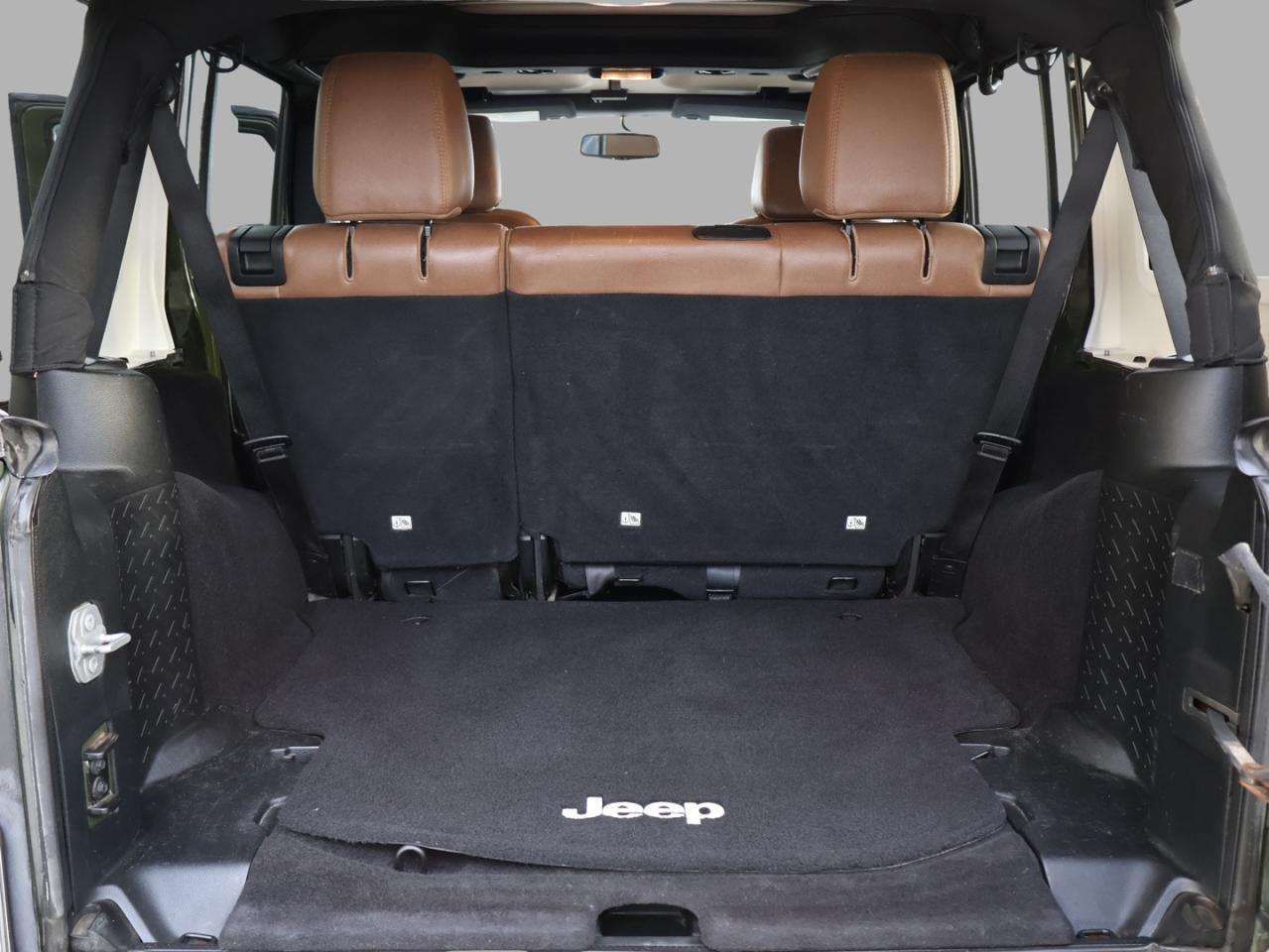 2016 Jeep Wrangler V6 UNLIMITED 75 ANNIVERSARY 4WD CERTIFIED *ACCIDENT FREE* NAV BLUETOOTH HEATED LEATHER CRUISE ALLOYS - Photo #27