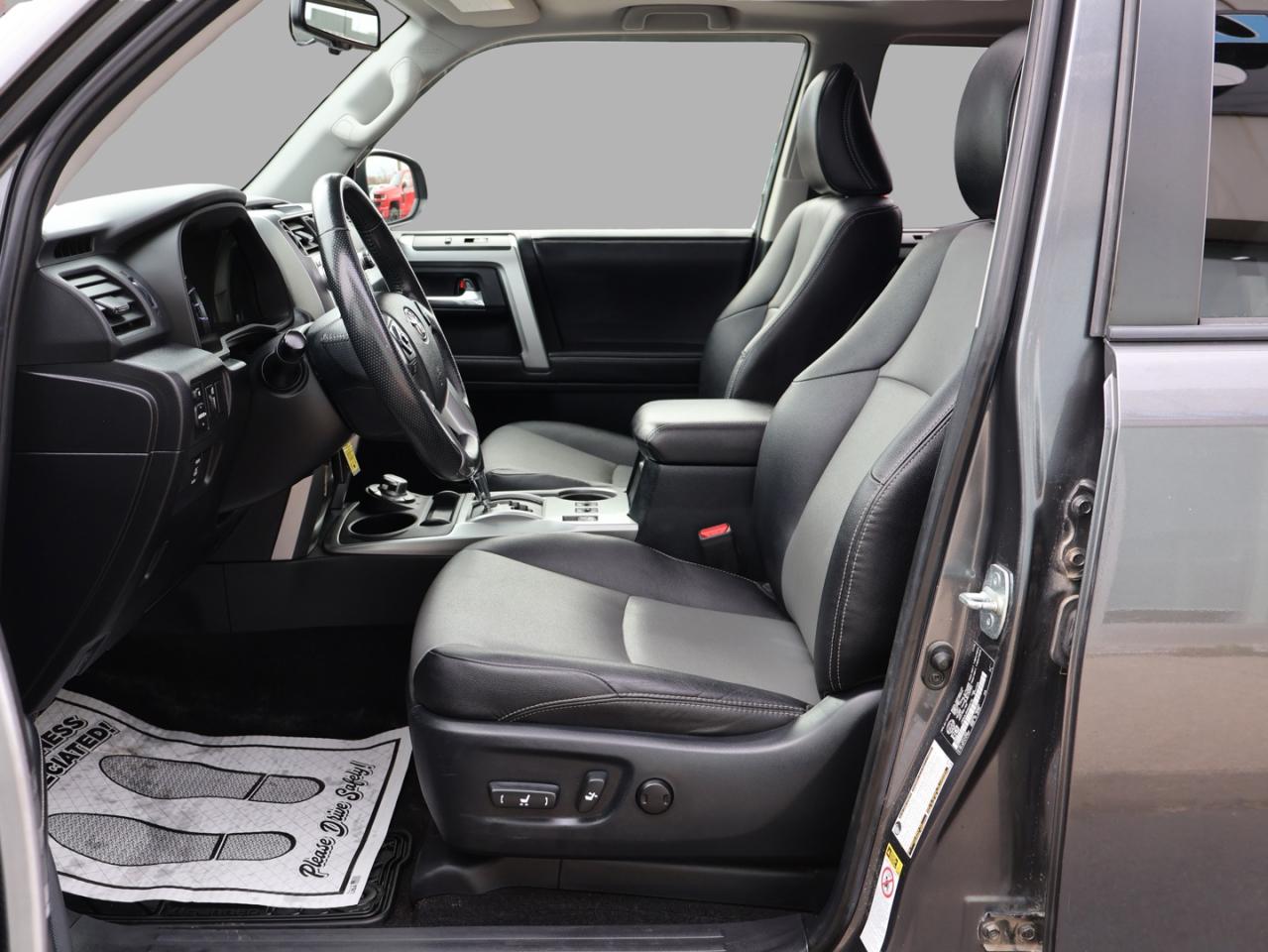 2016 Toyota 4Runner SR5-TRD PREMIUM PKG 4WD CERTIFIED *7 SEATS*ACCIDENT FREE* CAMERA BLUETOOTH LEATHER HEATED SUNROOF CRUISE ALLOYS - Photo #14