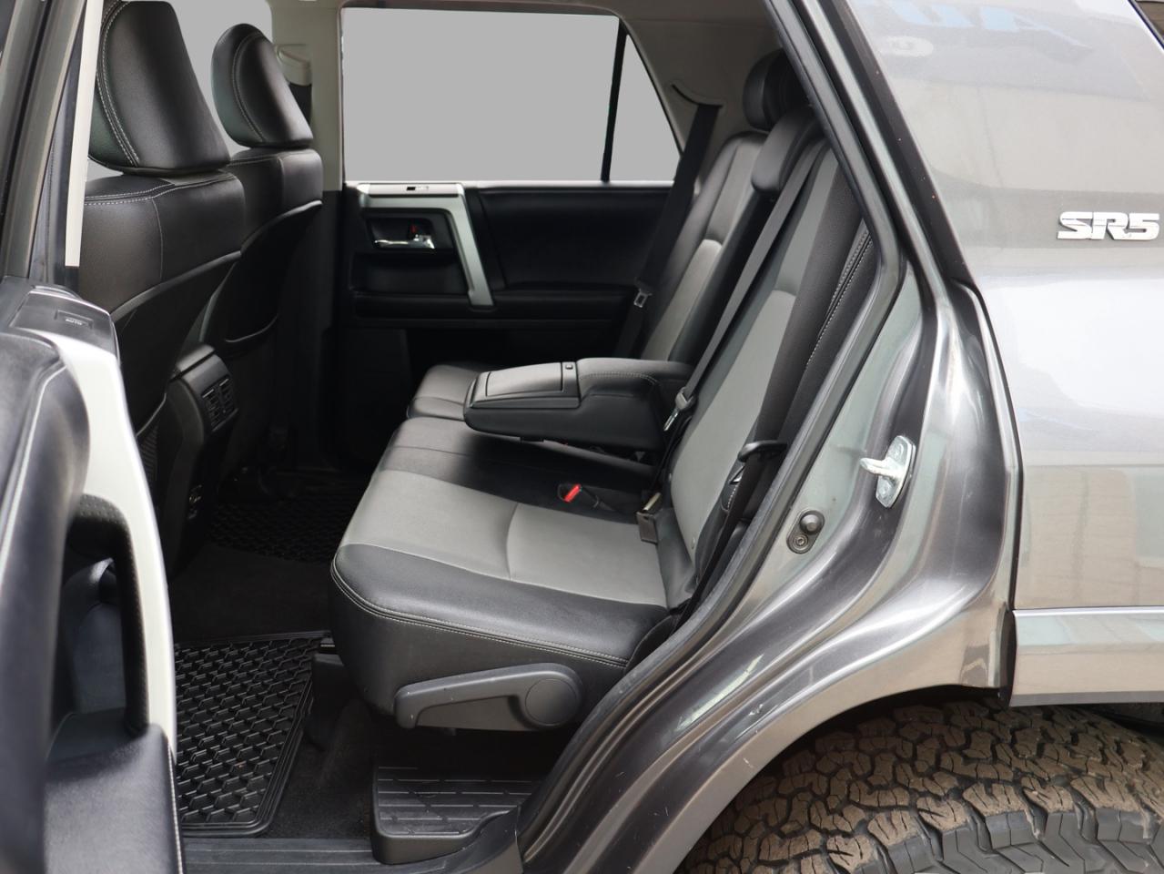 2016 Toyota 4Runner SR5-TRD PREMIUM PKG 4WD CERTIFIED *7 SEATS*ACCIDENT FREE* CAMERA BLUETOOTH LEATHER HEATED SUNROOF CRUISE ALLOYS - Photo #15