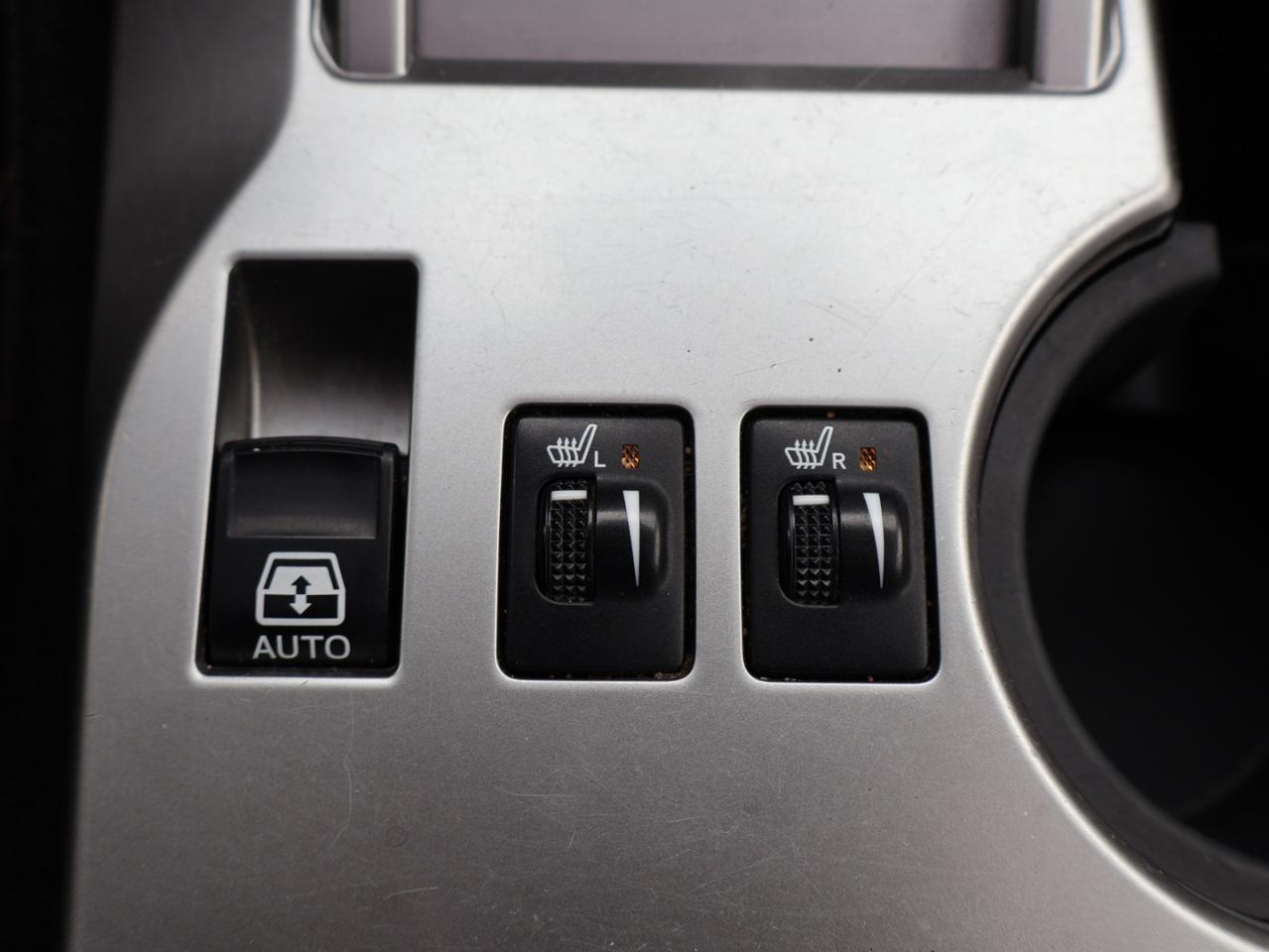 2016 Toyota 4Runner SR5-TRD PREMIUM PKG 4WD CERTIFIED *7 SEATS*ACCIDENT FREE* CAMERA BLUETOOTH LEATHER HEATED SUNROOF CRUISE ALLOYS - Photo #24