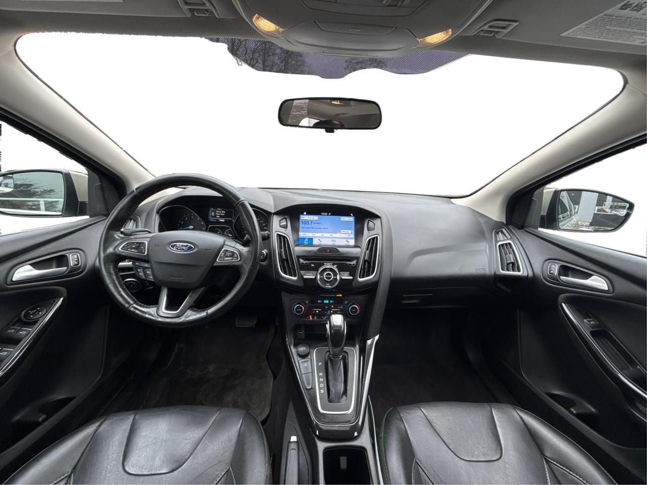 2018 Ford Focus Titanium - Photo #18