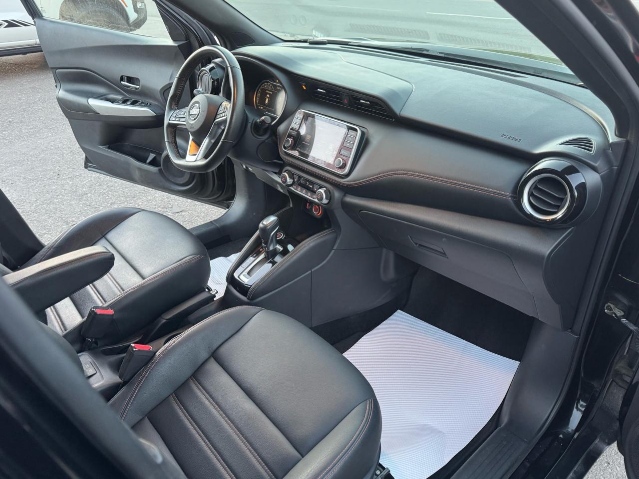 2019 Nissan Kicks SR FWD - Photo #11