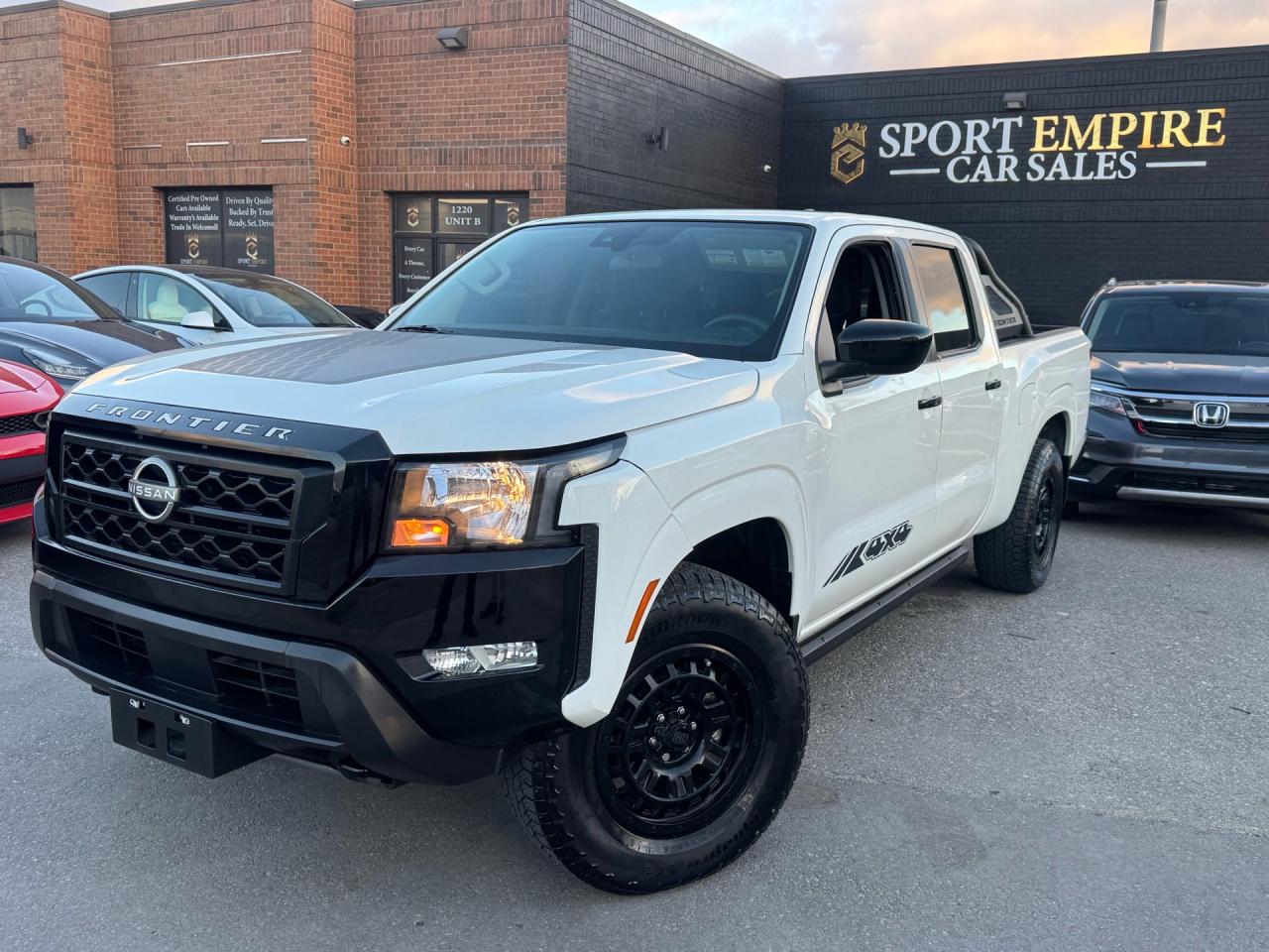 2024 Nissan Frontier Crew Cab 4x4 Long Bed SV - Photo #2