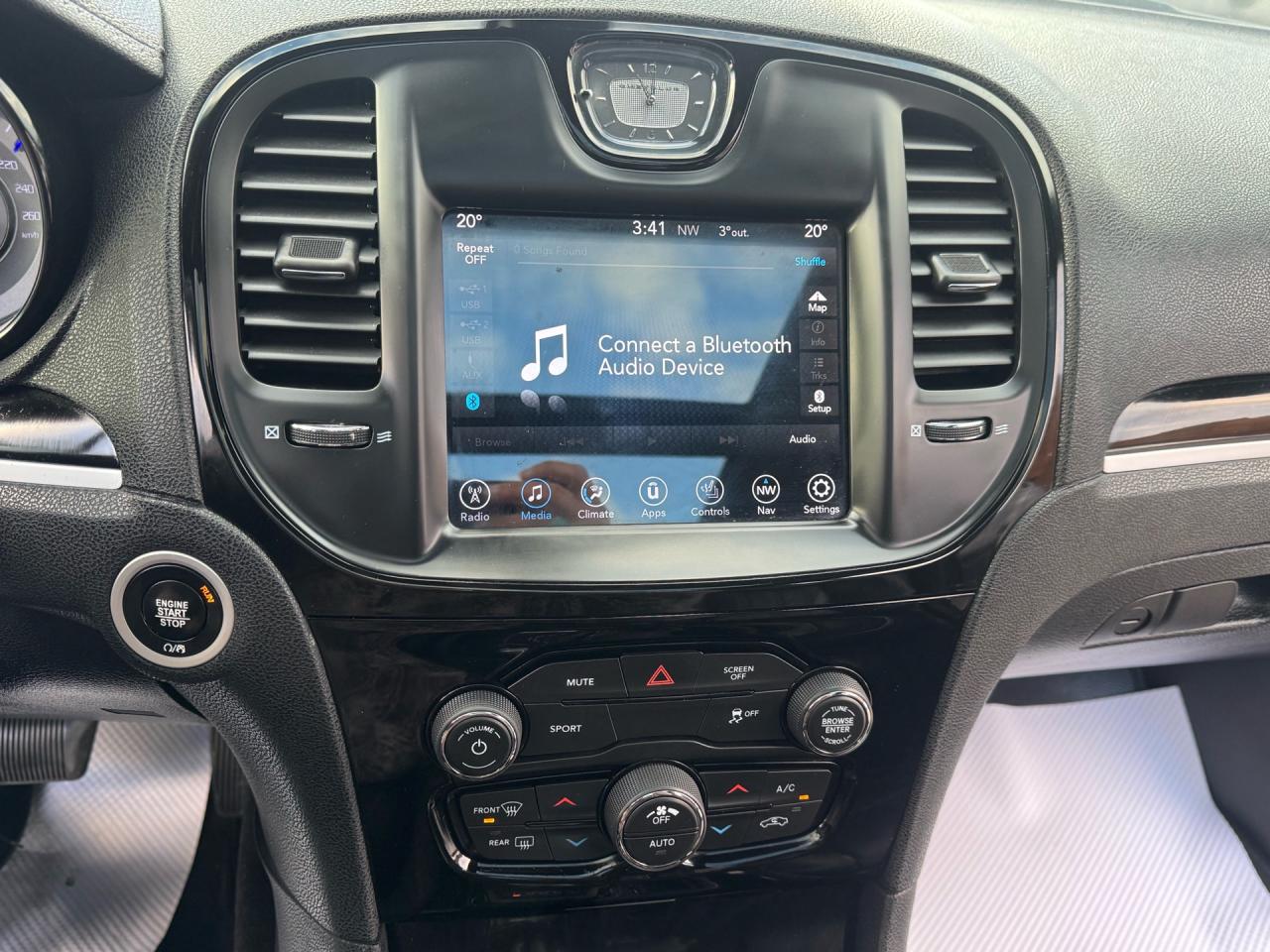 2017 Chrysler 300 S 4dr Sdn 300S RWD - Photo #15