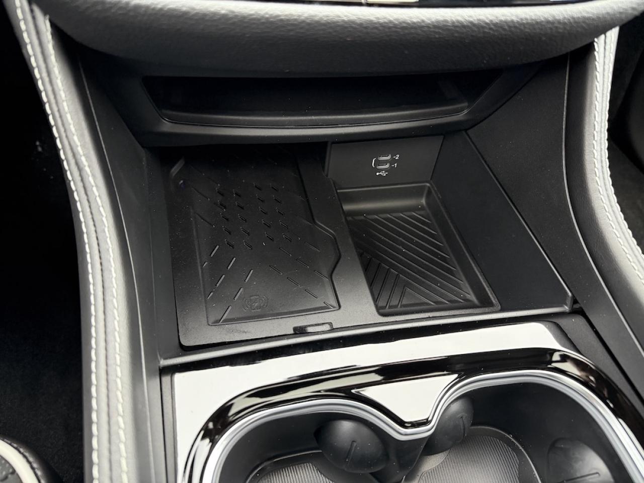 2026 Chrysler Pacifica Limited AWD Photo