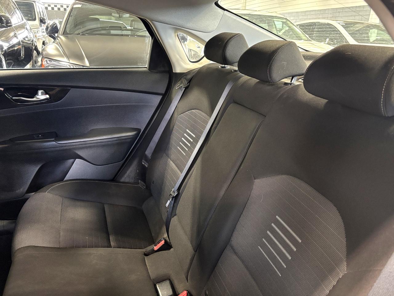 2021 Kia Forte EX IVT|ALLOYS|SUNROOF|BACKCAM|HEATEDSEATS|CARPLAY| - Photo #6