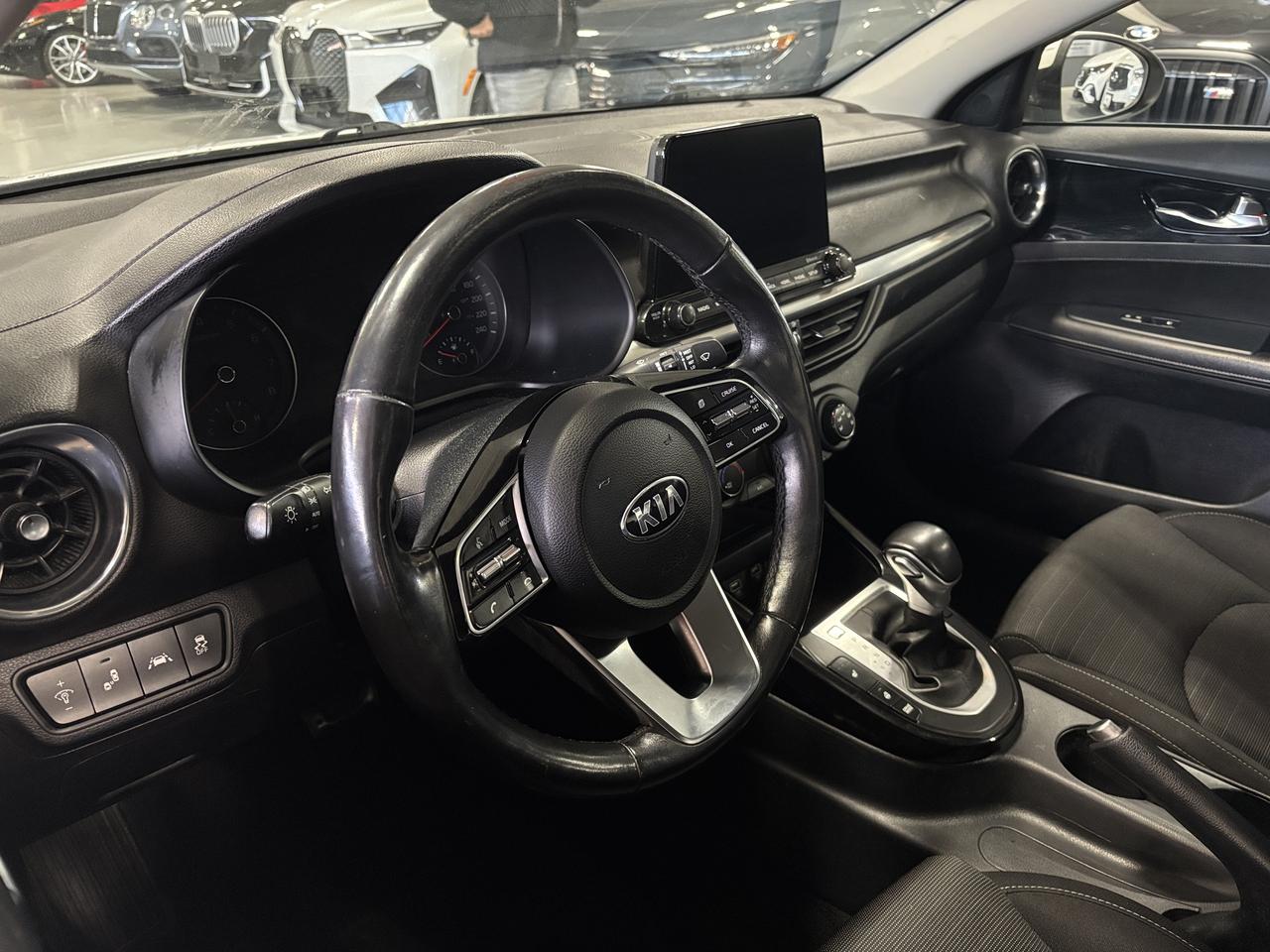 2021 Kia Forte EX IVT|ALLOYS|SUNROOF|BACKCAM|HEATEDSEATS|CARPLAY| Photo
