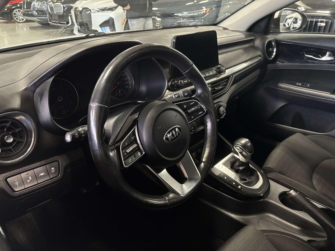 2021 Kia Forte EX IVT|ALLOYS|SUNROOF|BACKCAM|HEATEDSEATS|CARPLAY| Photo