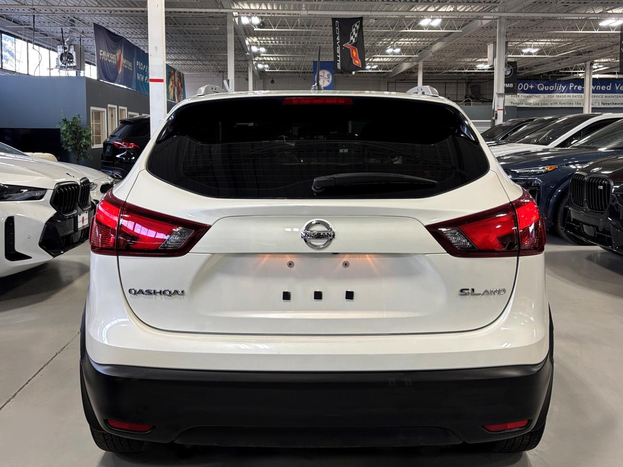 2017 Nissan Qashqai SL AWD|CVT|NAV|360CAM|LEATHER|SUNROOF|HEATEDSEATS| - Photo #5