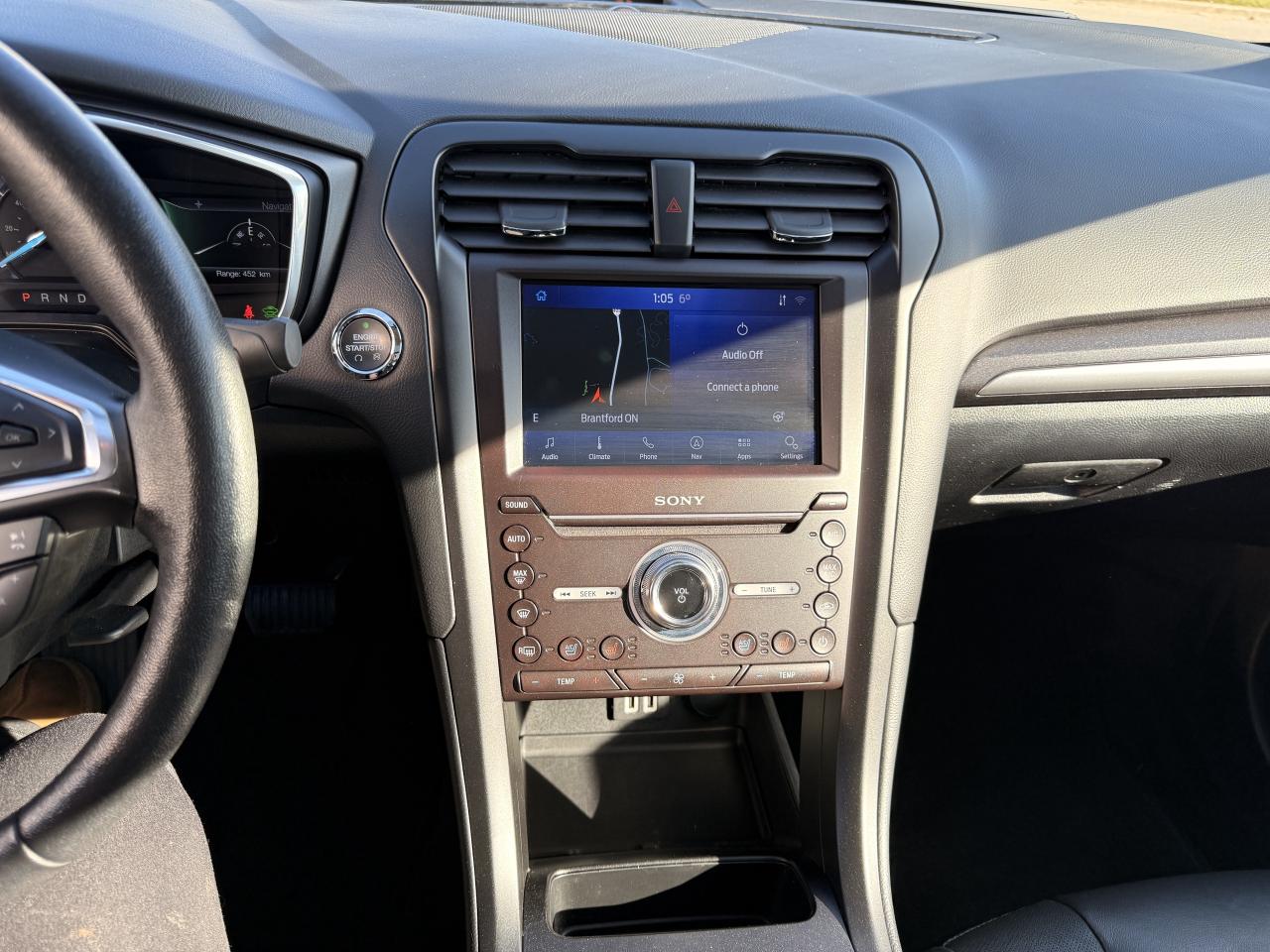 2020 Ford Fusion Hybrid Titanium Photo