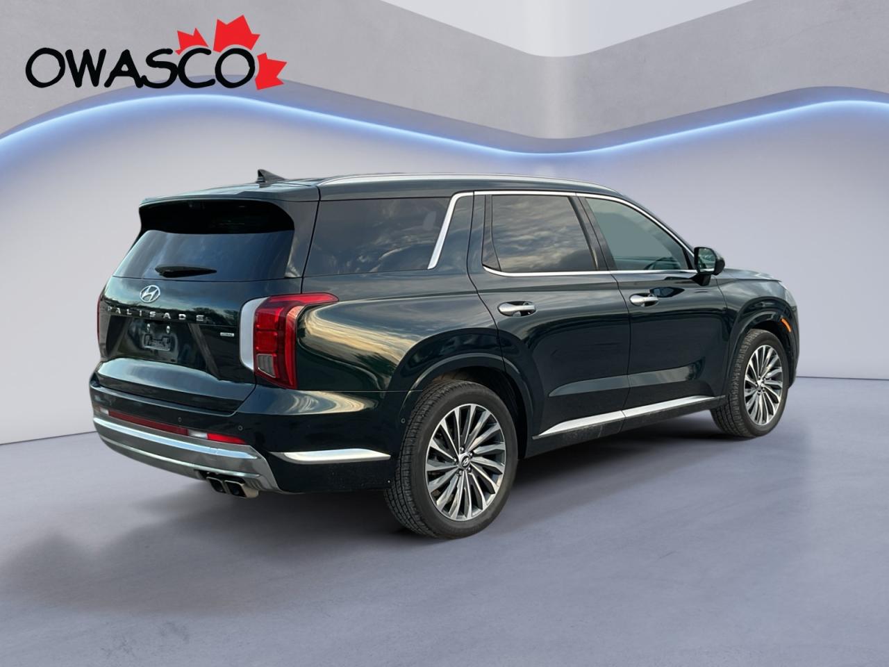 2024 Hyundai PALISADE 3.8L Great kms! 7 Seater! Loaded! One Owner! Photo