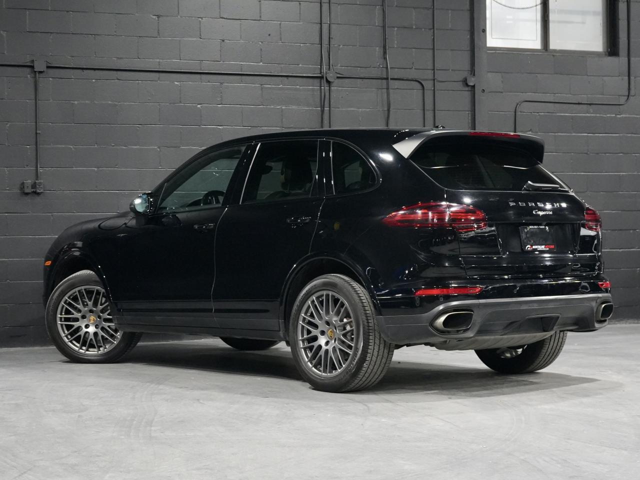 2018 Porsche Cayenne AWD/PANO/NAV/CAM/BOSE/PARK ASSIST Photo